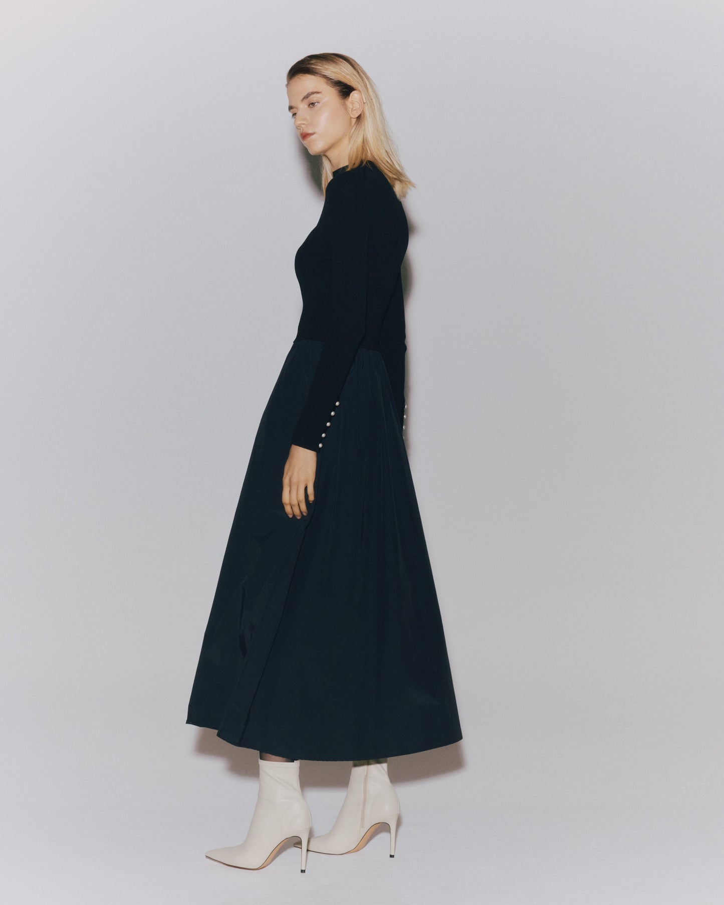 【予約】RYN/NY RIB GATHER DRESS