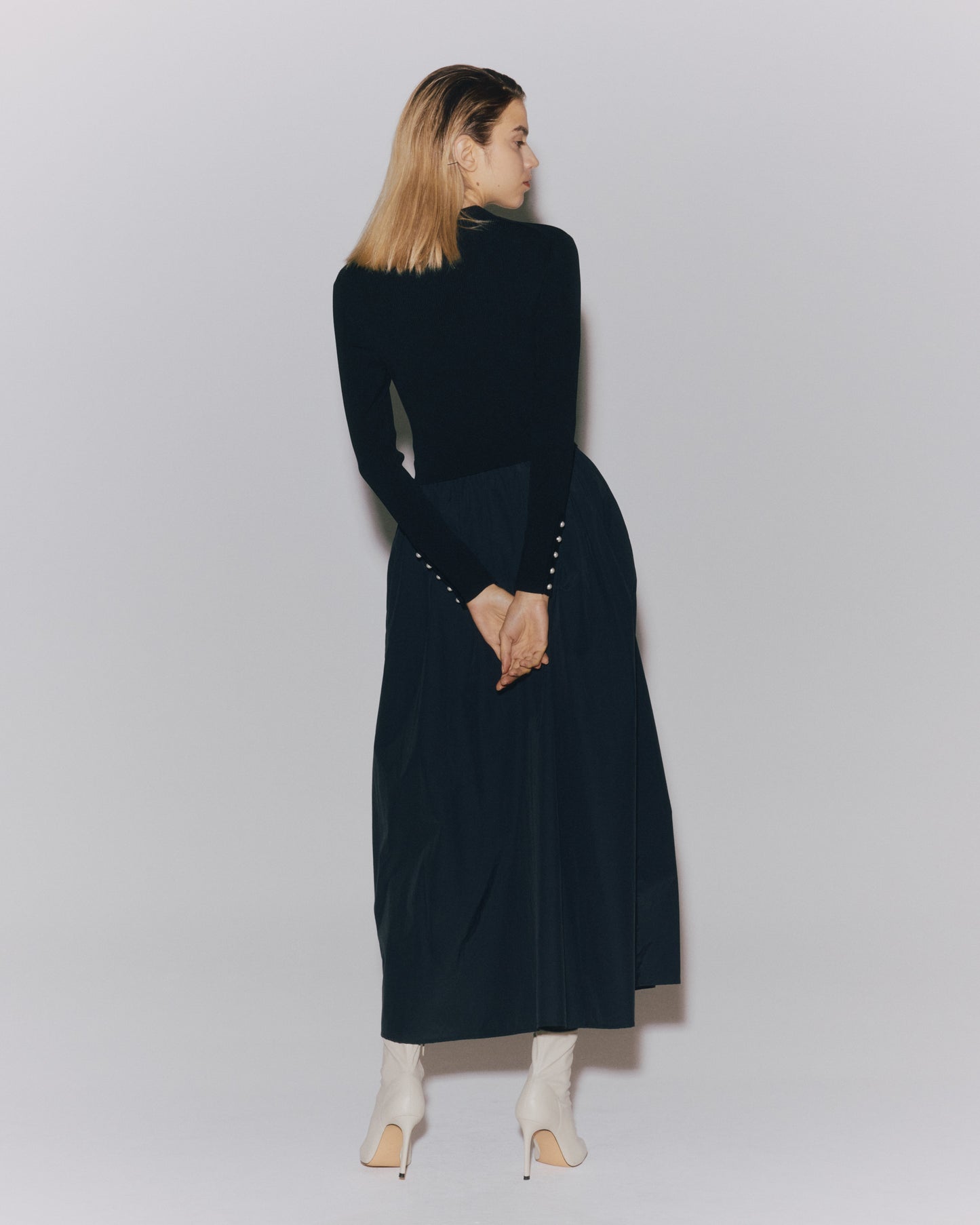 【予約】RYN/NY RIB GATHER DRESS