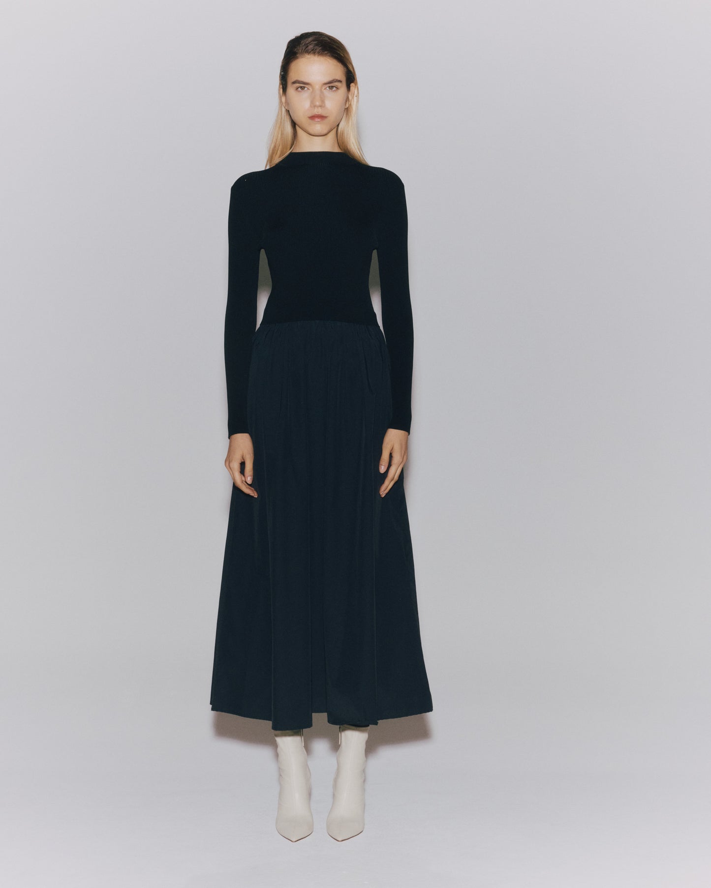 【予約】RYN/NY RIB GATHER DRESS