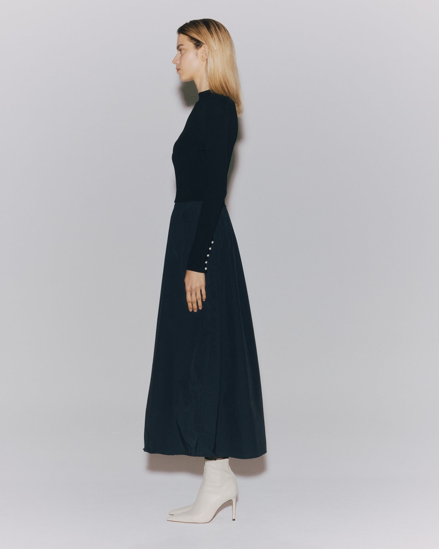 【予約】RYN/NY RIB GATHER DRESS