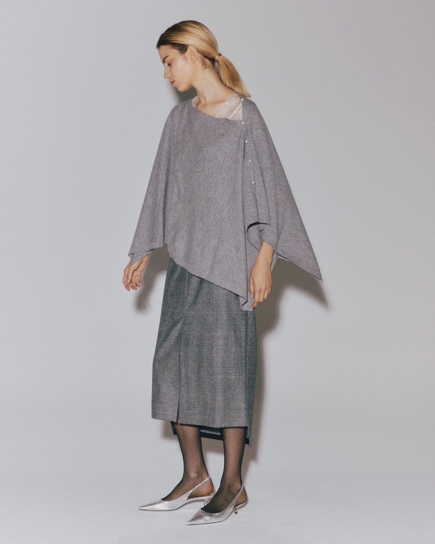 【予約】WOOL PEARL/B CAPE TOPS