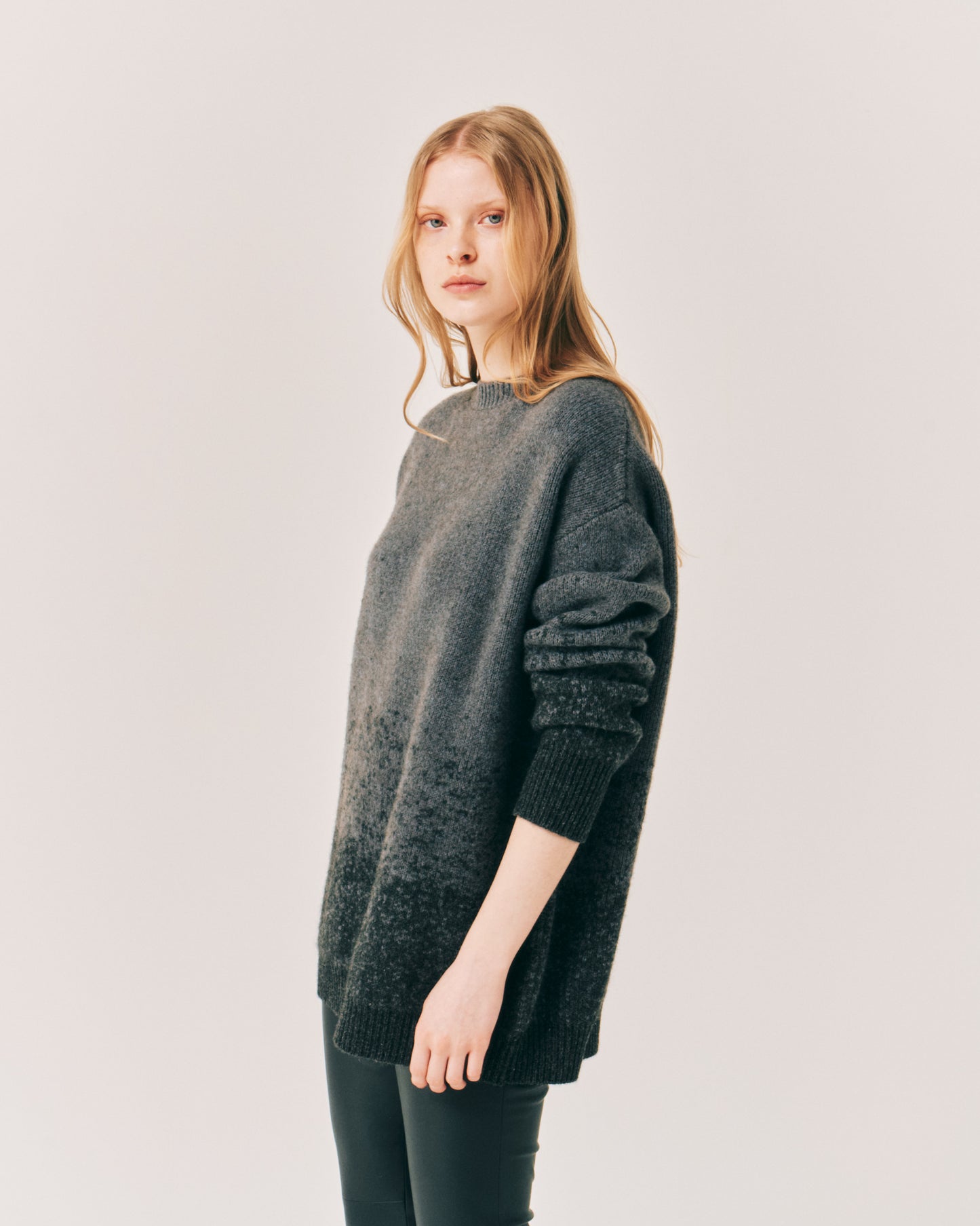 【LAST ONE】YAK GRADATION VOLUME TOPS