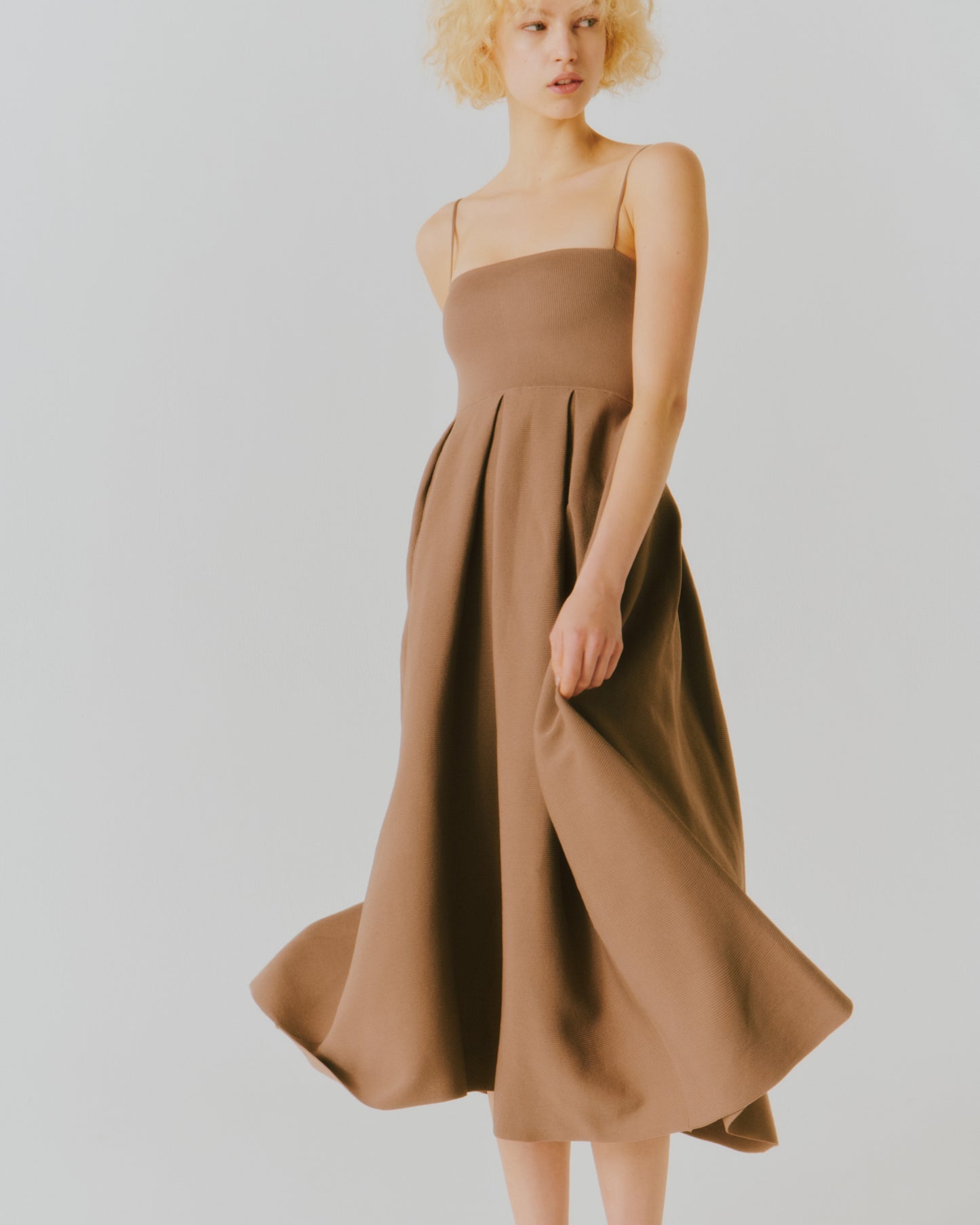 AIR YARN GARTER BARE DRESS