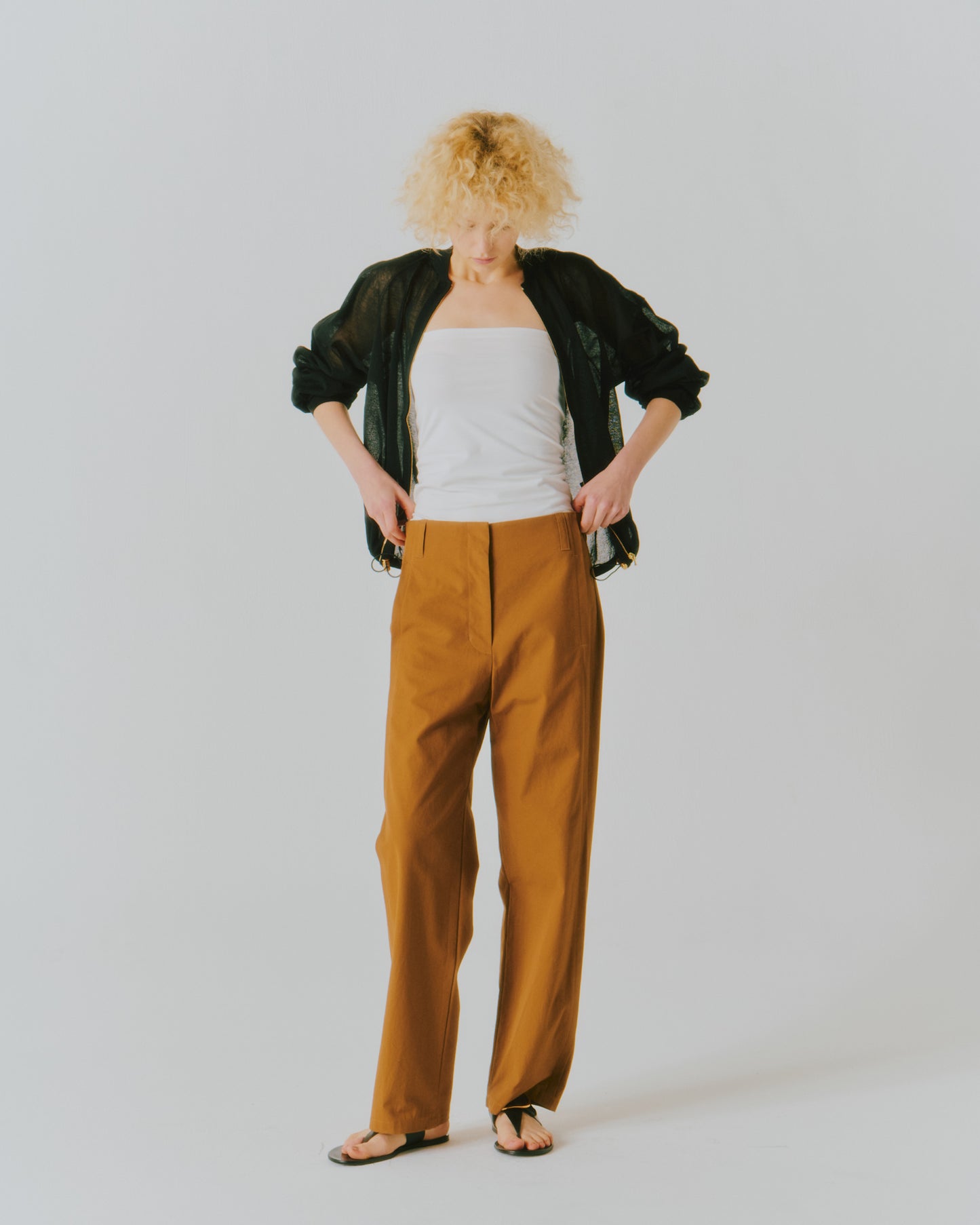 CANVAS SIDE/TUCK PANTS