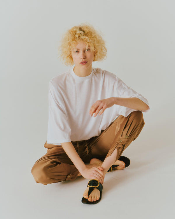 【NEW IN】TENCEL MOCKNECK TEE
