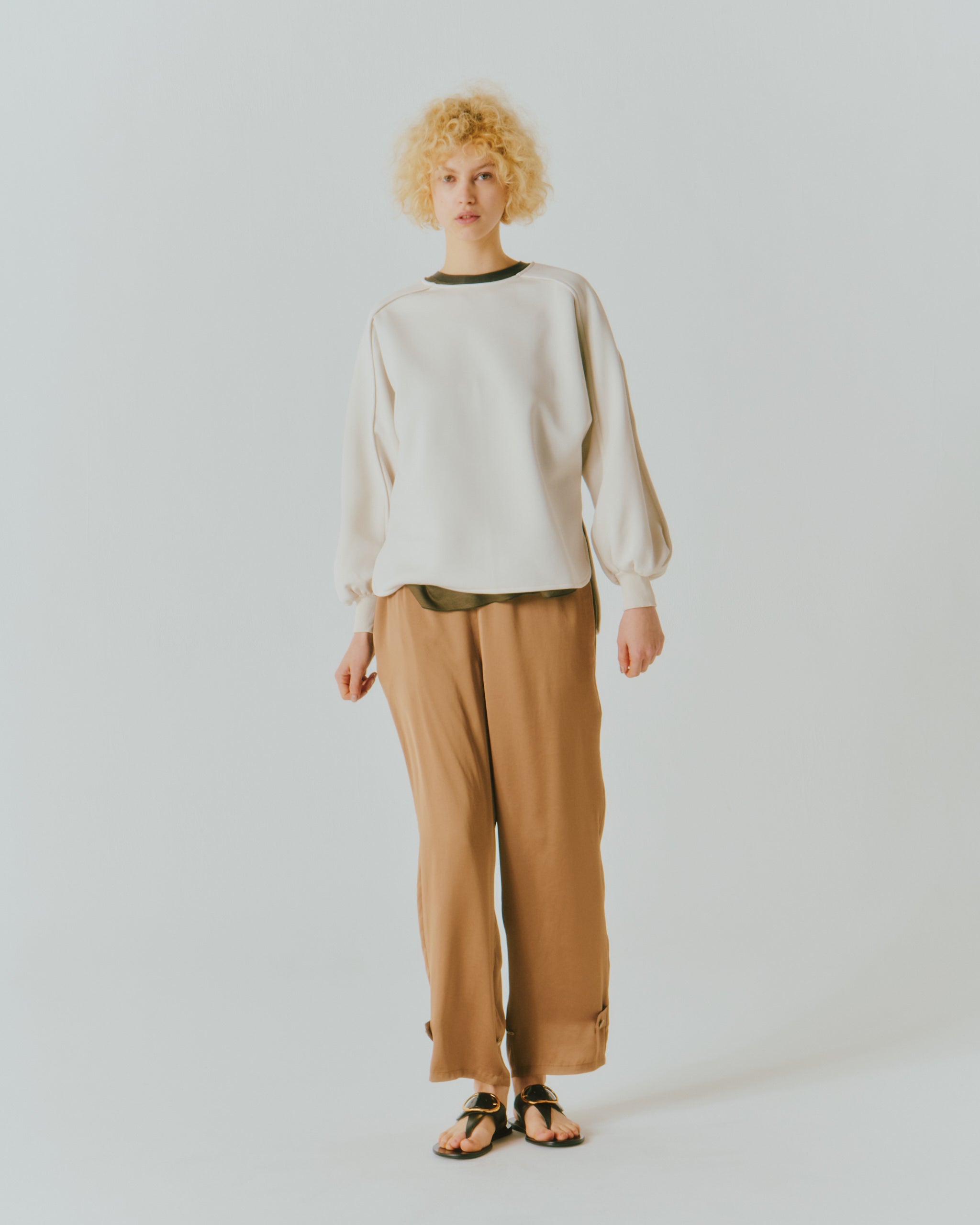 SCUBA JRSY TUCKING TOPS – Room no.8 ONLINE SHOP