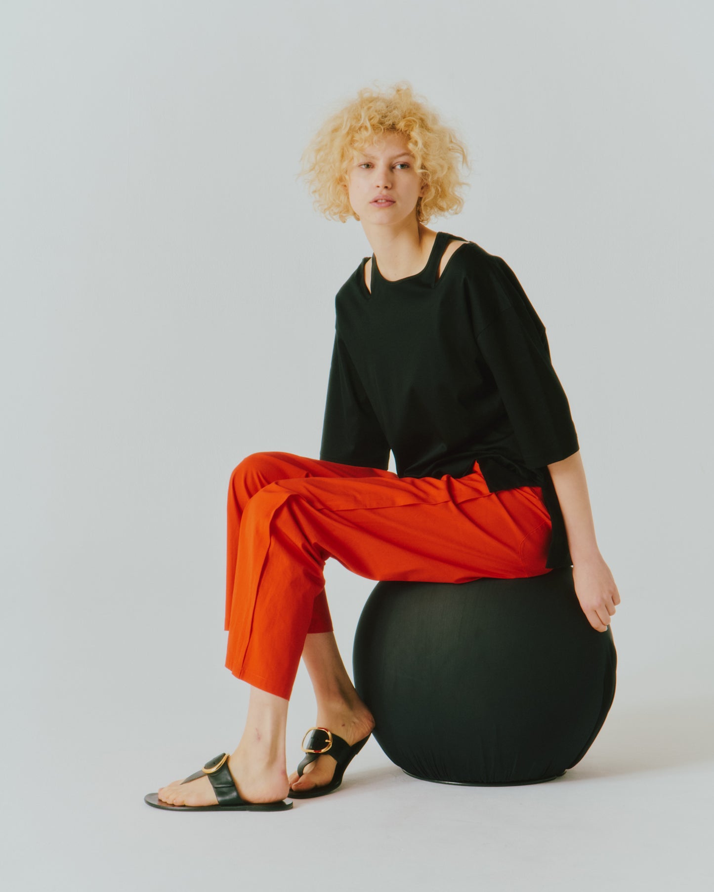 [Free Shipping] SMOOTH CO NECK/OPEN TOPS