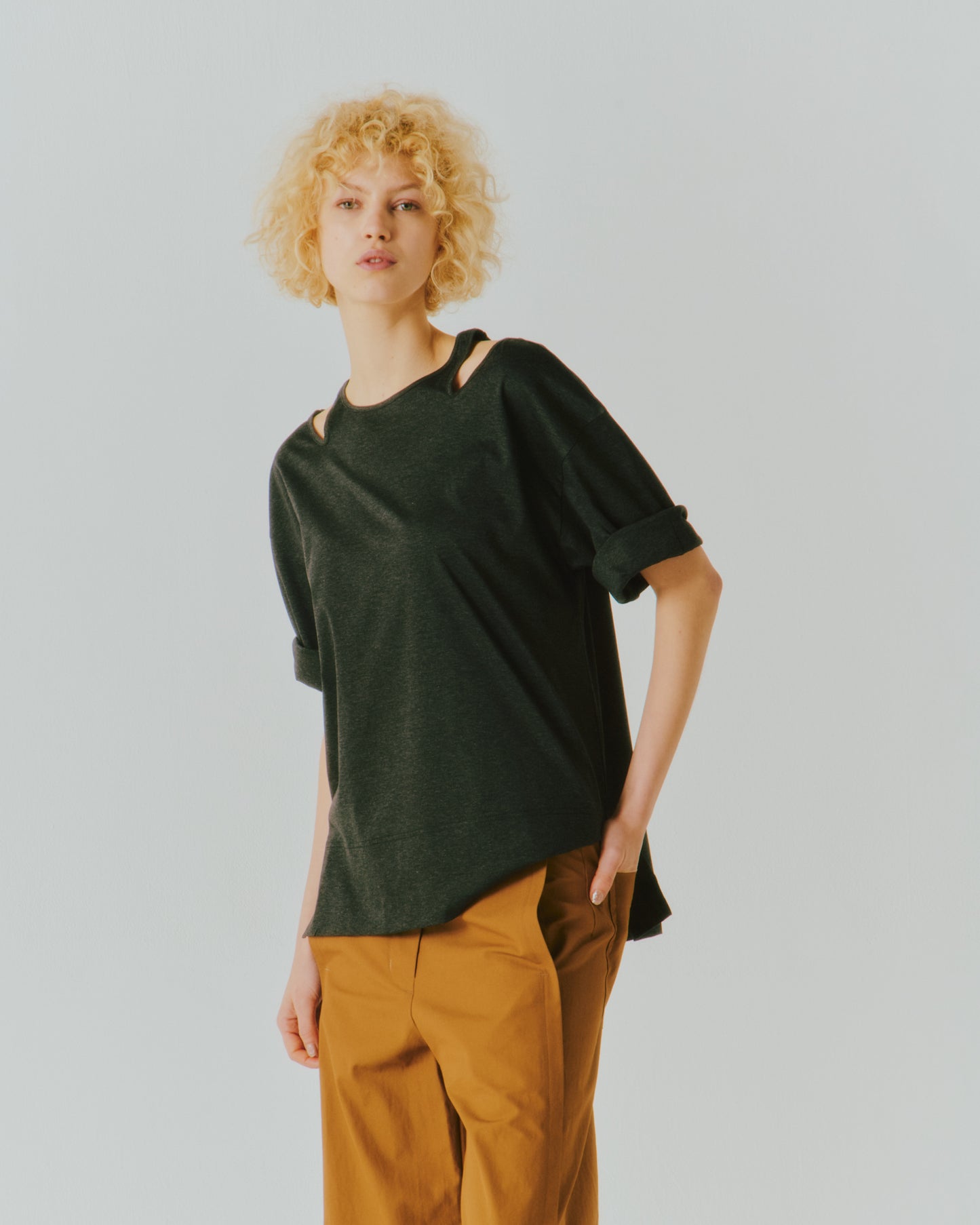 [Free Shipping] SMOOTH CO NECK/OPEN TOPS