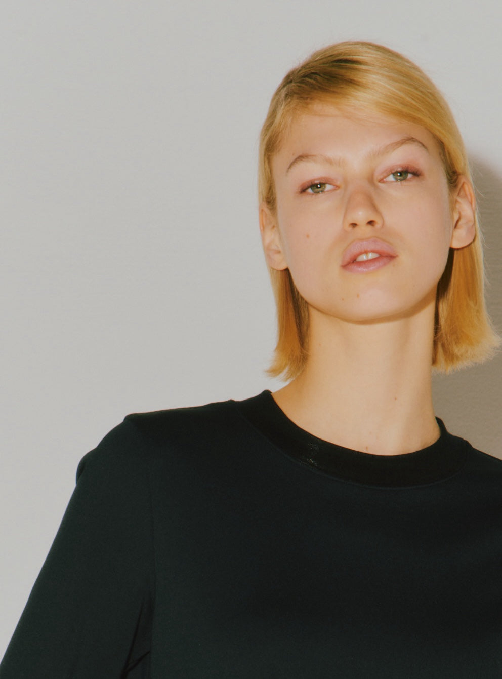 FLESHY JERSEY DRAPE DRESS