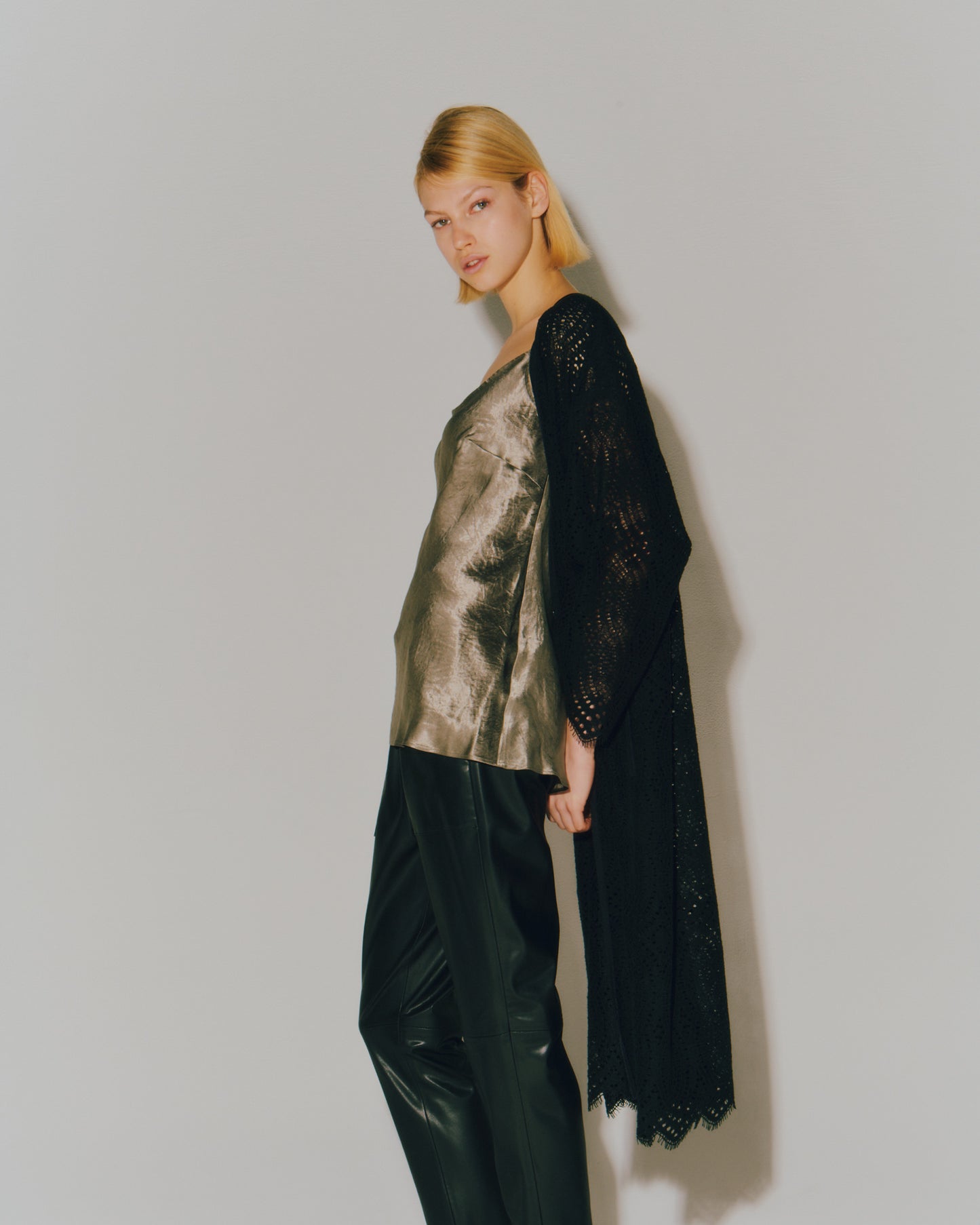 GUIPURE LACE DEEP/V JACKET