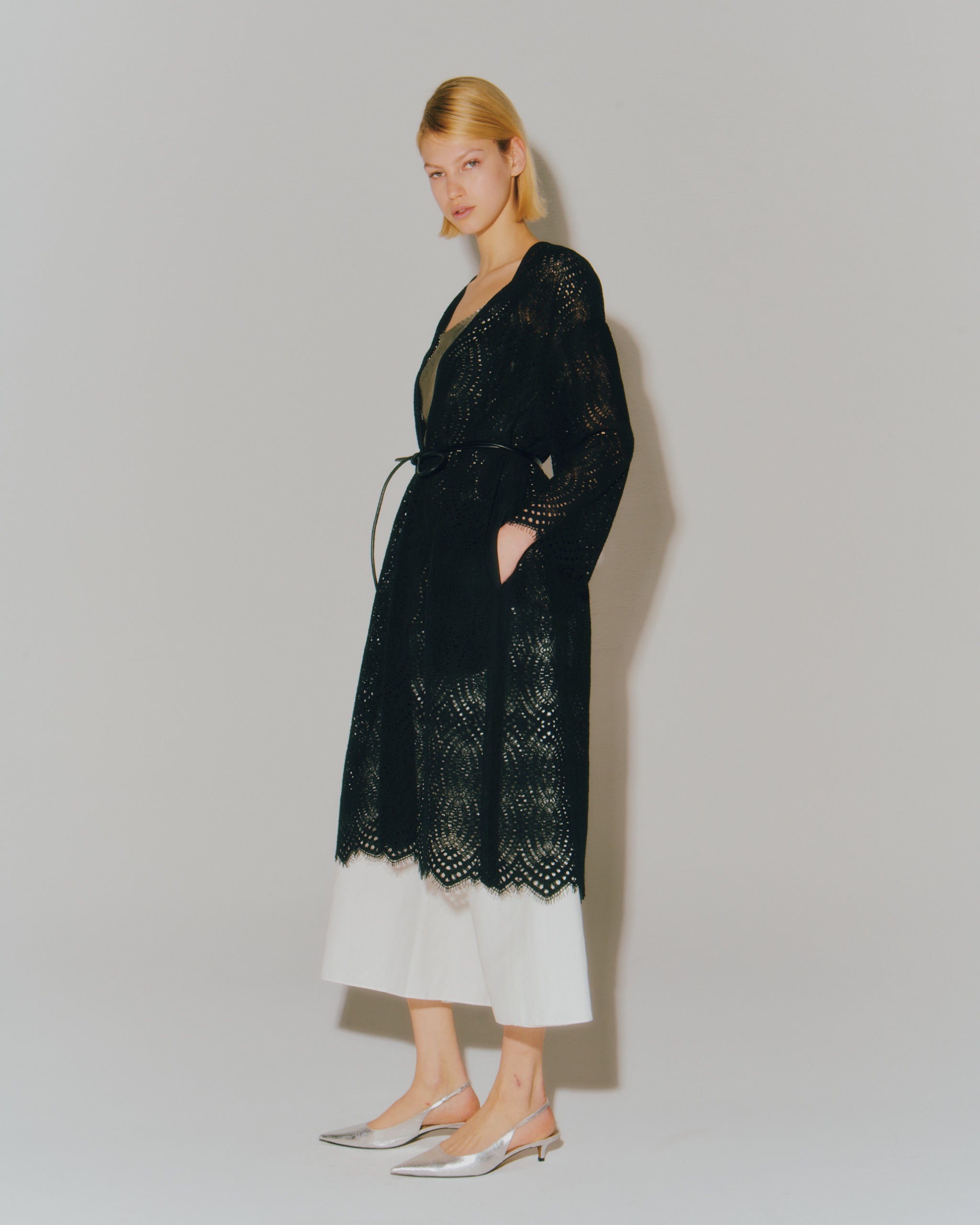 GUIPURE LACE DEEP/V JACKET – Room no.8 ONLINE SHOP