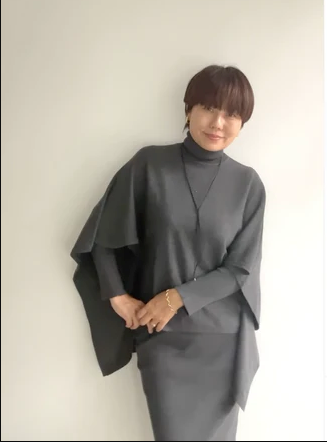 DRAPE BUTTERFLY TTL TOPS